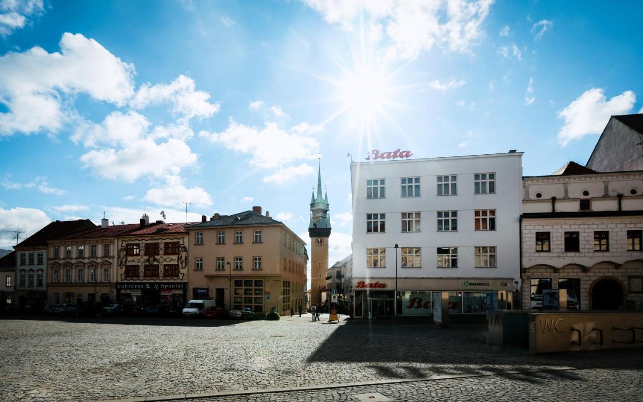 Apartman V Srdci Znojma „Jako Doma“ 兹诺伊莫 外观 照片